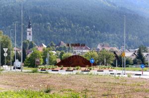 KROŽIŠČE FOTO LJUBO VUKELIČ 02
